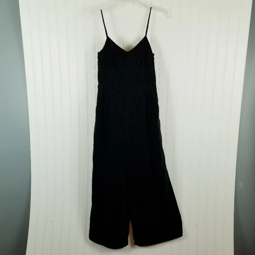 J Crew Velvet Wide Leg Crop Jumpsuit Size 0 Black Sleeveless Witchy Whimsigoth